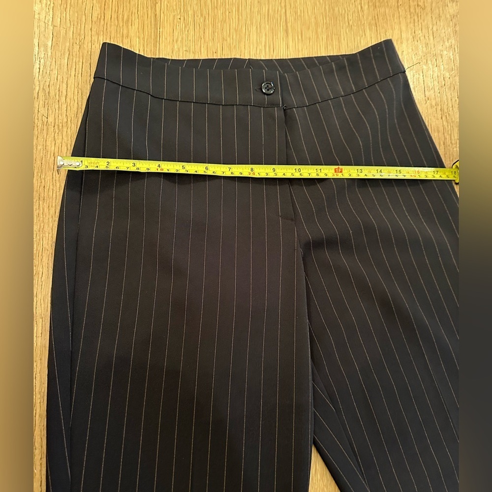 Y2K Studio Y Black Pinstripe 3 Piece Sleeveless Pantsuit - Picture 11 of 15